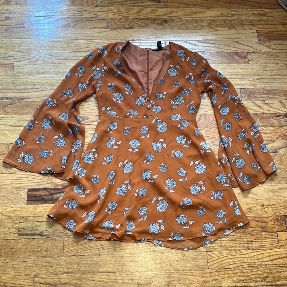 Boho Retro Bell Sleeve Mod Mini Dress